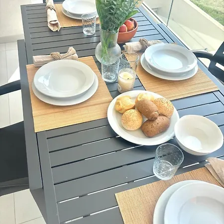 Nura's - Vent Y Mar *