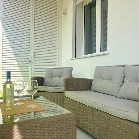 Nura's - Vent Y Mar Apartment *