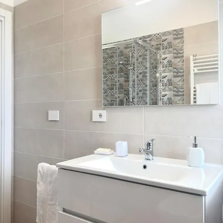 Nura's - Vent Y Mar Αλγκέρο